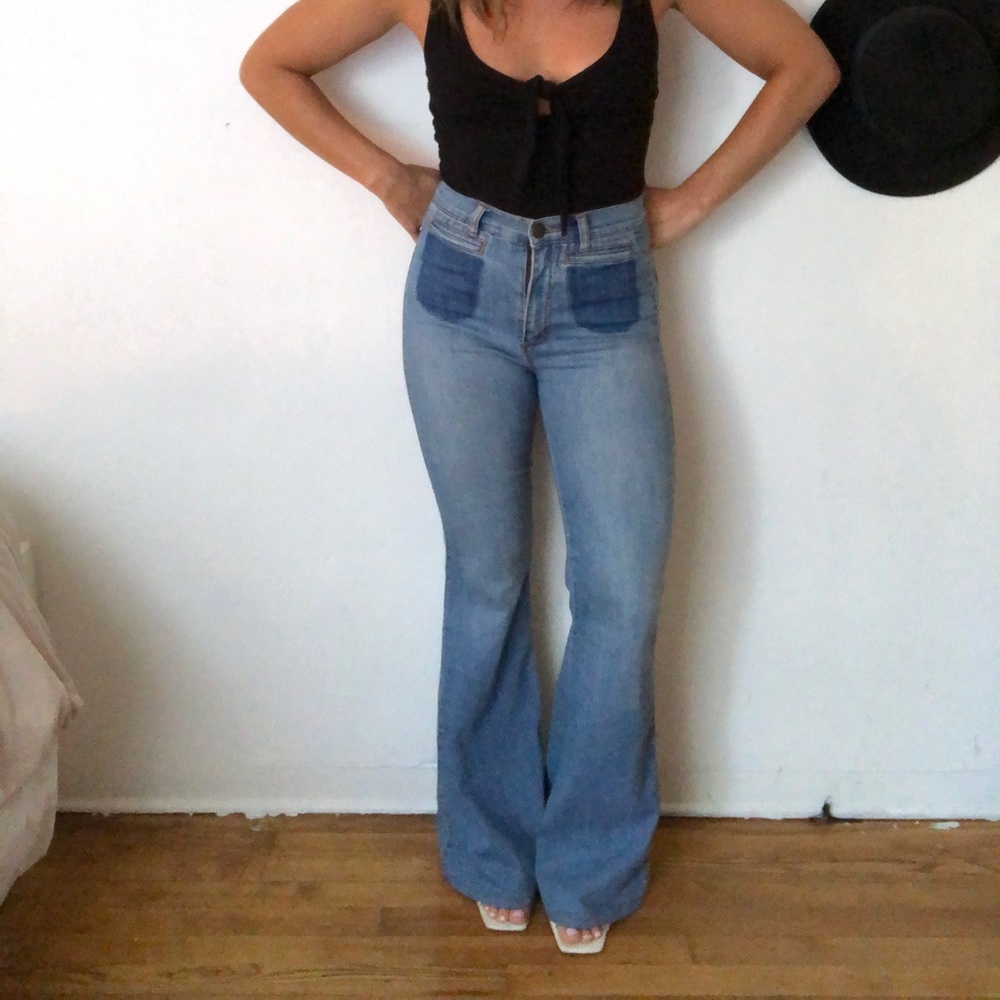 Flare high waisted blue jeans